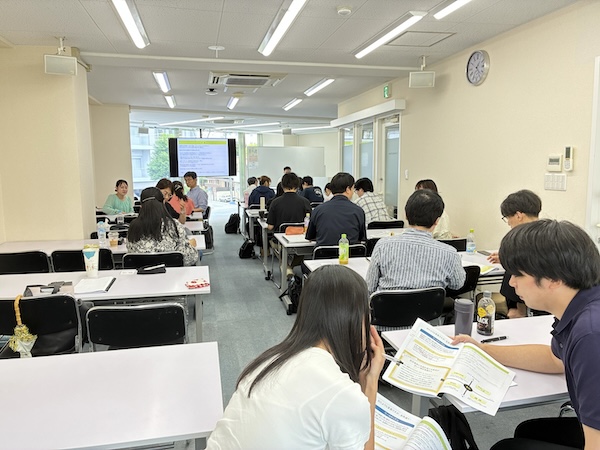 コースE 大人の発達障害の就労支援・認知行動療法　講義の様子