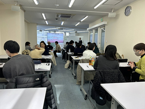 コースI 依存治療の認知行動療法　講義の様子